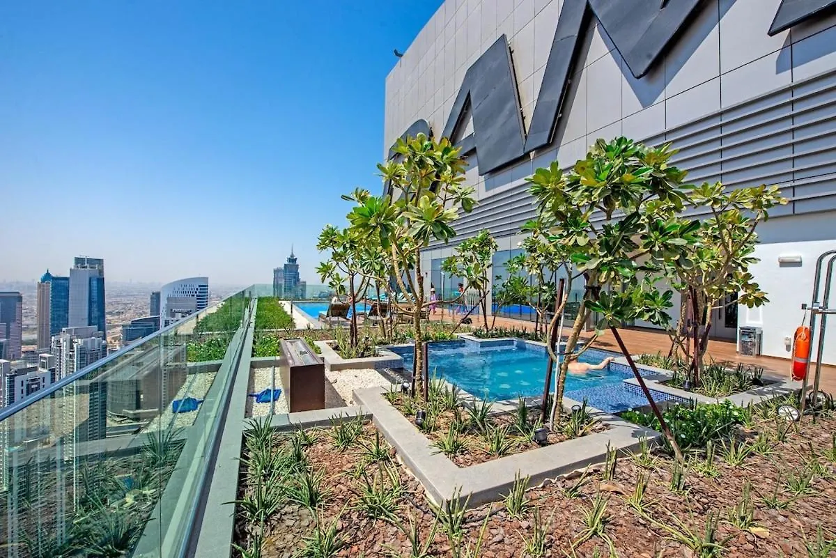 Prestigious 2-Bedroom Apartment With Easy City Access In Business Bay 迪拜