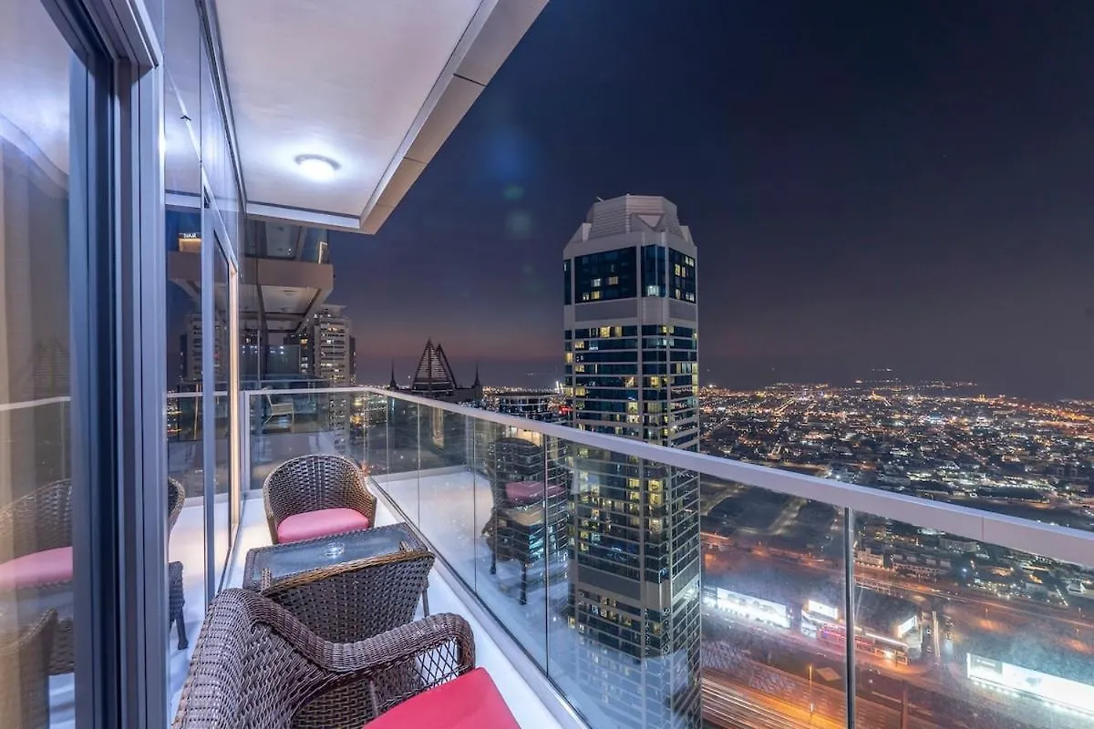 Prestigious 2-Bedroom Apartment With Easy City Access In Business Bay Дубай ОАЭ