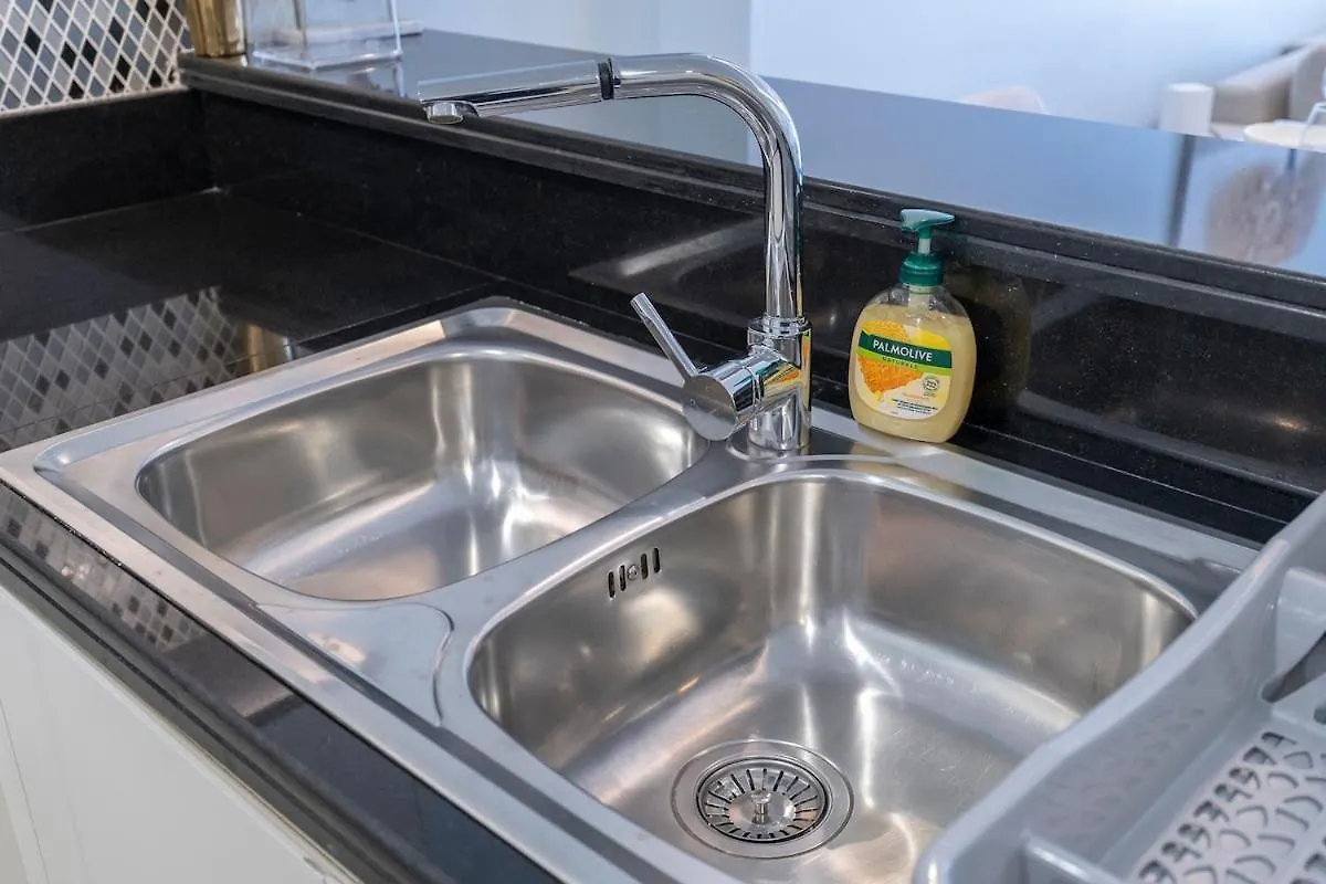 Prestigious 2-Bedroom Apartment With Easy City Access In Business Bay Дубай 0*,