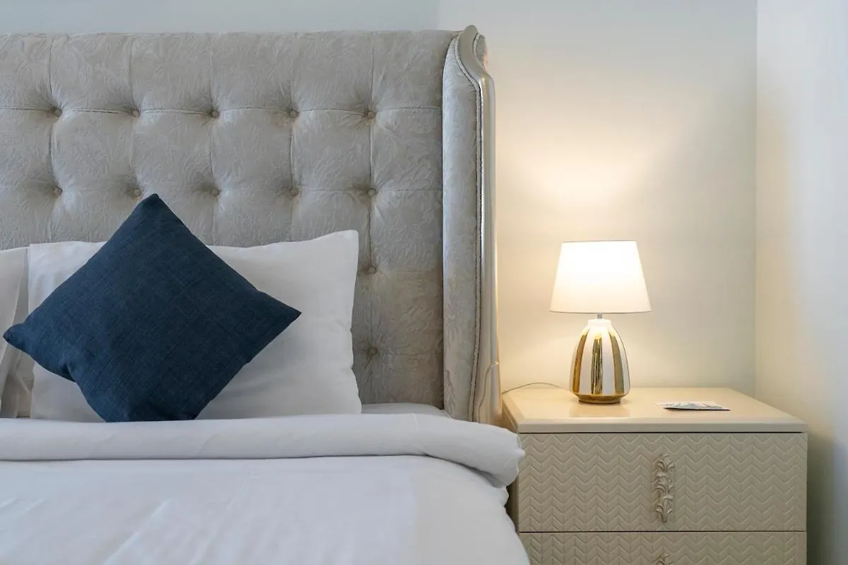 Prestigious 2-Bedroom Apartment With Easy City Access In Business Bay Дубай