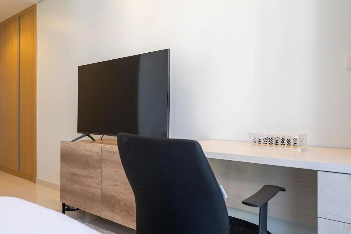 Prestigious 2-Bedroom Apartment With Easy City Access In Business Bay Дубай