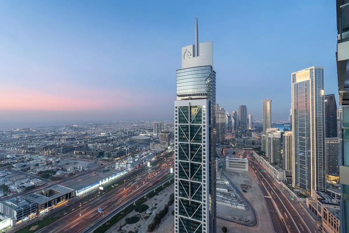Prestigious 2-Bedroom Apartment With Easy City Access In Business Bay Dubai United Arab Emirates