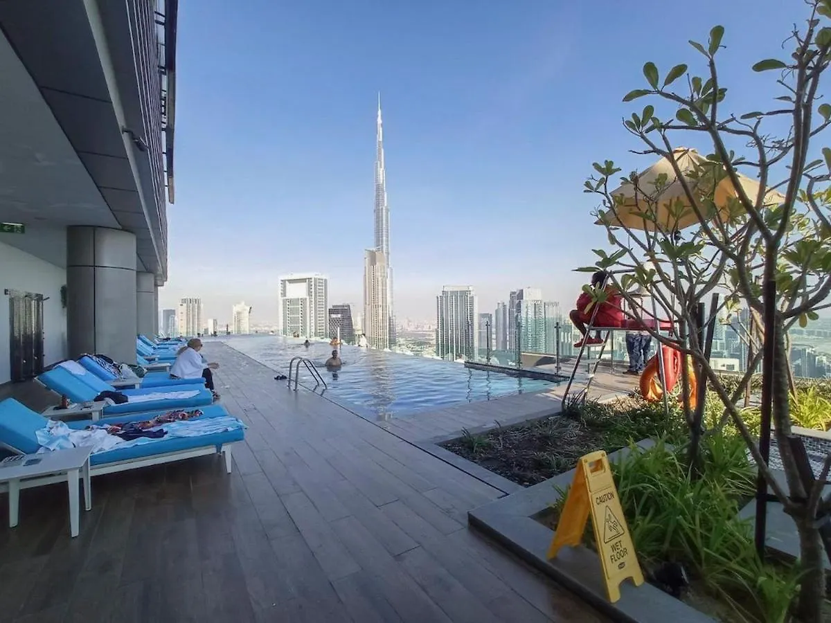 Prestigious 2-Bedroom Apartment With Easy City Access In Business Bay Dubai